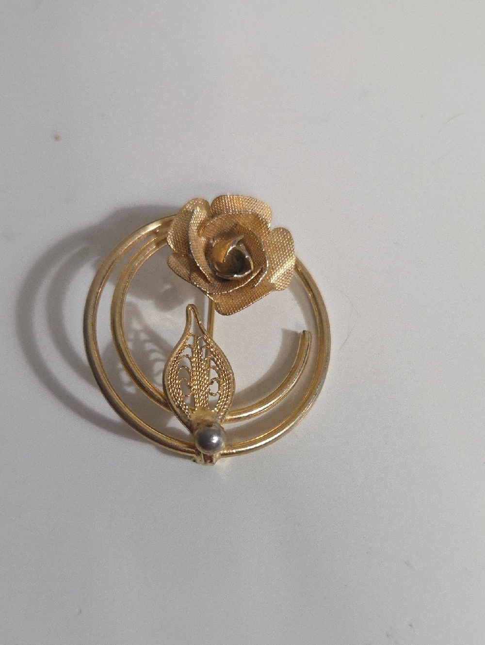 Vintage SARAH COVENTRY Signed English Rose Gold Tone Filigree Brooch Pin